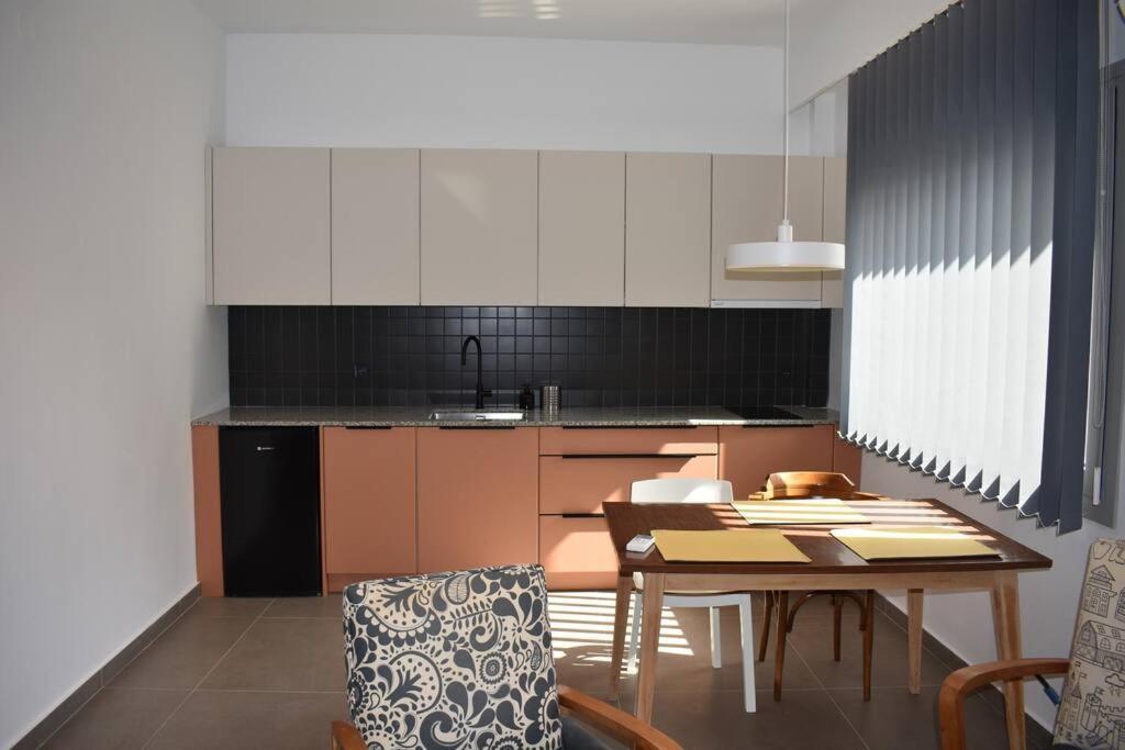 Ba & Bu Apartment 1 Катерини Экстерьер фото
